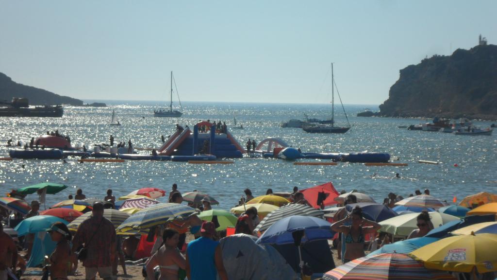 Alojamentos Campo & Mar-T2 Com Piscina São Martinho do Porto Buitenkant foto